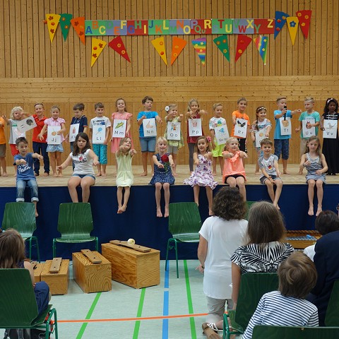 Einschulungsfeier in der Sport- und Kulturhalle