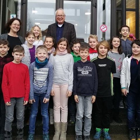 Klasse 4b zu Besuch im Rathaus